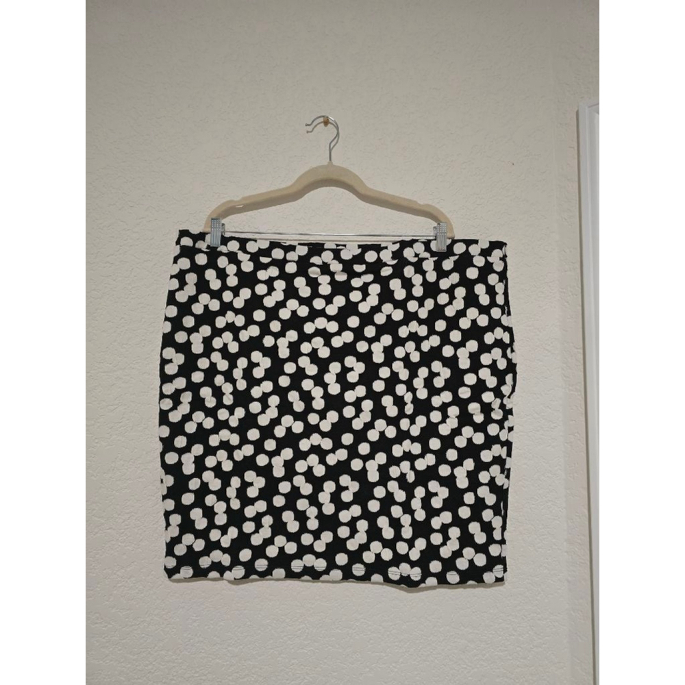 NWOT Leota Cluster Dot Mini Pencil Skirt 1X